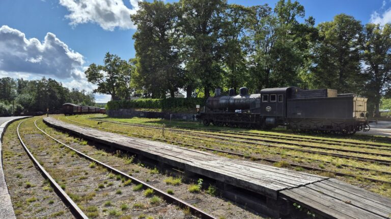 Station Nora Daktent op Reis